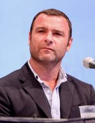 Liev Schreiber