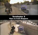 Terminator 2: Judgment Day mistake picture