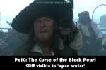 Pirates of the Caribbean: The Curse of the Black Pearl mistake picture