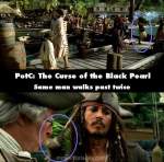 Pirates of the Caribbean: The Curse of the Black Pearl mistake picture